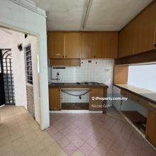 Rampai court for rent 