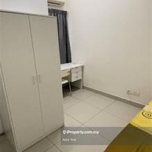 All Male unit, spacious room, share bathroom, full furnish, free wifi