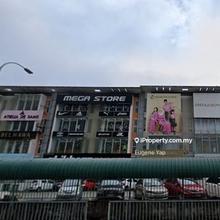 4.5 Storey Shop 