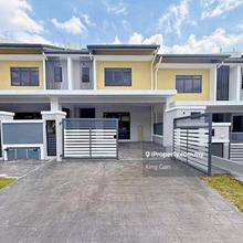 Brand New I Super Nice I Freehold I Gated Guarded