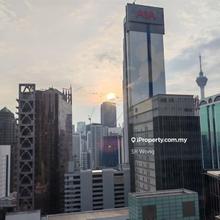 Golden Triangle Premium Address -walking distance to MRT 