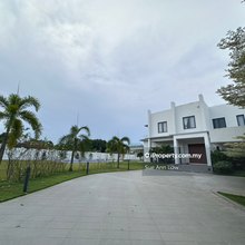 Exclusive Kayangan Heights Bungalow Luxury Living
