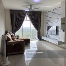 Twin Danga Residence renovated condition & hot area high floor unit