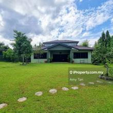 Single-Storey Bungalow @12th Mile for Sale