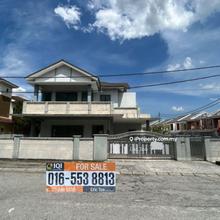 2 Storey Bungalow For Sales-Pulai Height,Ipoh