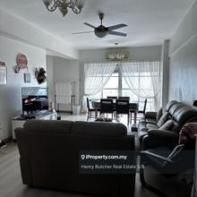 Fully Furnished 1270sf unit for Sale, Facing KLCC!