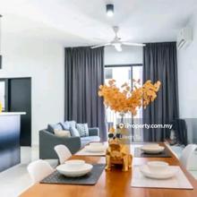 Available in Nov. Corner unit come with Fully Furnished