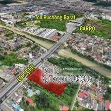 Facing main road E11 - High Traffic - High Exposure 