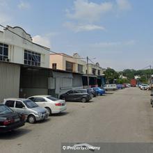 Batu Berendam Taman Merdeka 1.5 Storey Semi-D Factory Warehouse Sale