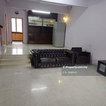 Great location. Walking distance to amenities 