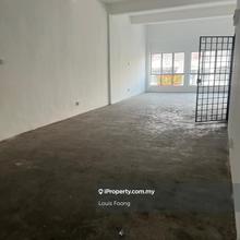 Plaza Sinar First Floor Shop office Empty Unit for Rent