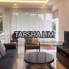 Unique double balcony unit, breezy and quiet all time.