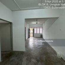 Taman Sukaria 3 room flat for rent at Mak Mandin