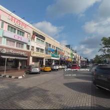 Austin Heights 3 Storey Shop Lot / 22x70 / For Sale / Main Road