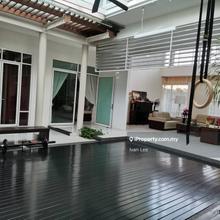 Very Big Land! Very Big Built-up!