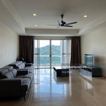Well-maintained Unit with Unblocked-view