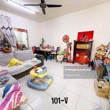 Akasia Bandar Botanic Ground Floor Apartment 750sqft 3r2b for Sale