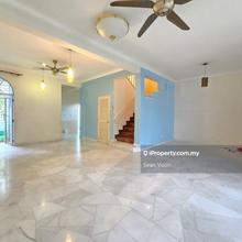 Walking distance to Park 