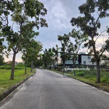 Ledang Heights Bungalow Land nice living area, 5mins to Legoland