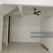 Terrace house for Sale