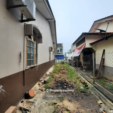 Terrace house for Sale