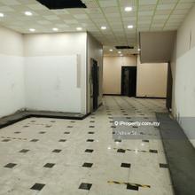 4stry shop lot with mainroad frontage