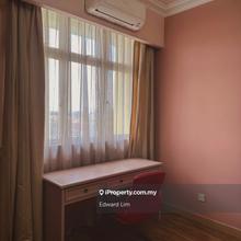 Big Unit Condo, Low Density, In the Heart of USJ, Nice Balcony