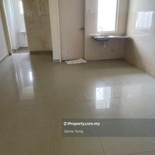 Bandar Sri Permaisuri Sommerset Close 4 Bedrooms Townhouse for Rent