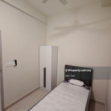 Female Room For Rent Included All Utilities