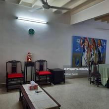 2 Storey Terrace, Greenlane. Fully Renovated.