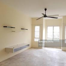 D Kiara Apt 900sf Level 4 with Lift Facing Field Puchong Taman Wawasan