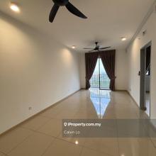 Rm1600 for a partly furnished unit, cheap and good, hurry!