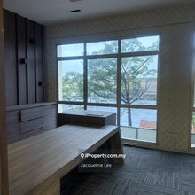 Permas 9 tastefully renovated office for rent