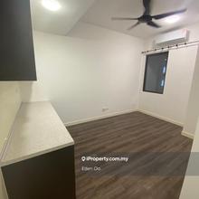 Actual Unit Short walk to Uow Uni & Near Msu Uni