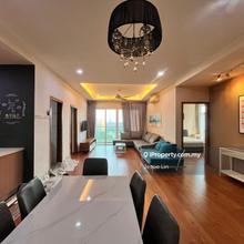 Freehold condo KLCC view