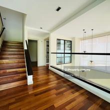 Semi-D house for Rent