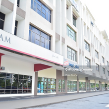 Strata Ground floor shop office in cbd2