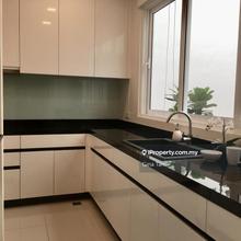 Ariza Courtyard Terrace House 2.5 Storey Terrace