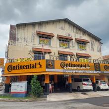 1st floor Corner Shoplot @ Petron Jalan Kuari