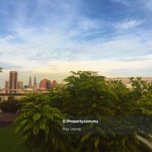 Penthouse with individual pool on roof top, move in ready