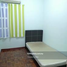 Single Room @ Vista Magna