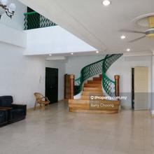Villa Scott Penthouse for rent, walking distance to LRT(3 mins)