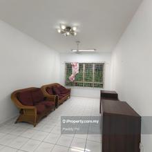 Puchong Taman Wawasan, Desa Tanjung Apartment Good Location For Sale
