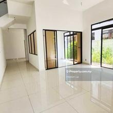 Canal Garden South - (2-Sty Cluster Original Condition)