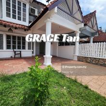 Mutiara Homes, 24 hour gated guarded, short walk to Mrt. Value buy !