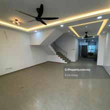 New Bare Unit & Renovated 2 Storey Terrace Call Echo For Viewing