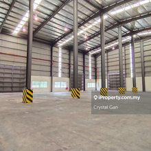 Corner, endlot 4 storey warehouse factory 