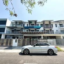 Skudai Mutiara Mas 2.5 Storey 24x70 Fully Renovated Unblock View G&G