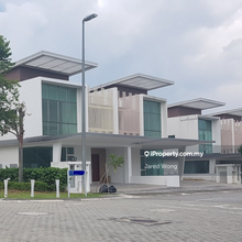 Semi-D house for Sale
