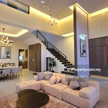 Bandar Seri Botani Exclusive Luxury 2.5 Storey Semi-D Gated Guarded 